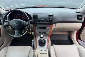 USED LHD/RHD 2005 SU BARU LEGACY 2.5GT LIMITED WAGON - Product Image 3