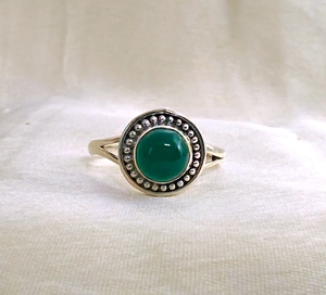 แหวนหินโอนิกซ์สีเขียวธรรมชาติดีไซน์ใหม่ทำด้วยมือแหวนเงินสเตอร์ลิง925ทรงกลมเครื่องประดับราคาโรงงาน - Product Image 4