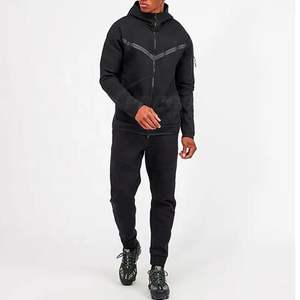 Survêtement de sport à capuche respirant de haute qualité pour hommes, personnalisable, prêt à expédier, collection printemps, vente en gros - Product Image 6
