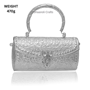 Nouvel arrivage de pochette indienne en métal en laiton argenté faite à la main avec poignée pour les dîners de mariage embrayages en argent - Product Image 2