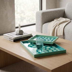 Bandeja Rectangular de Vidrio Ondulado Verde Esmeralda, Apta para Lavavajillas, Acabado Lacado, Plato Decorativo para Servir Té - Product Image 3