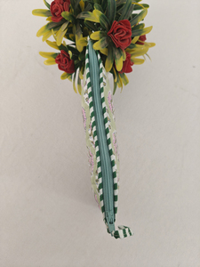 Elegante diseño de bloque floral Rosa Bolsa de algodón acolchada verde claro con cierre de cremallera Bolsa de monedas hecha a mano - Product Image 4