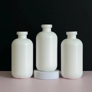 Bouteille blanche ronde de lotion de HDPE 500ml pour la bouteille de gel douche de shampooing de conditionneur avec la fabrication du Vietnam d'emballage de cosmétiques de pompe - Product Image 1