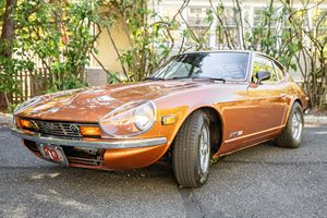 รถดัทสัน 280Z ปี 1977 สภาพดี ไม่มีการตั้งราคาขั้นต่ำ เครื่องยนต์ 3.0 ลิตร เทอร์โบชาร์จ 6 สูบเรียง  กำลัง 355 แรงม้า ผ่านการตรวจสอบด้วยเครื่องวัดแรงม้า เกียร์ธรรมดา 5 สปีด - Product Image 2