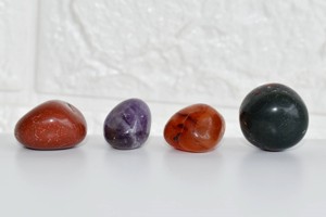 Nueva Llegada: Kit de Cristales Naturales del Zodíaco de Aries, Piedras Preciosas de Sanación, Regalo de Piedra de Nacimiento, Piedras Pulidas, Tarjeta, Pulsera de Cuentas Redondas de 8mm - Product Image 5