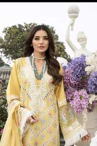 Pelouse brodée de luxe indienne/pakistanaise 3 pièces Salwar Kameez Collection de vêtements de fête à vendre en soie - Product Image 3