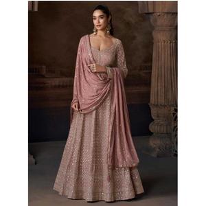 ขอแนะนำอย่างยิ่งชุดแต่งกายสำหรับผู้หญิงสำหรับงานแต่งงานและปาร์ตี้ปากีสถาน - Product Image 1