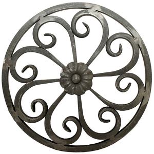 Classic Leaf Shape Iron Metal <b>Trivet</b> Heat Resistant for Pan & Hotpot Protection Dining Table Decor Black Coated - Product Image 4