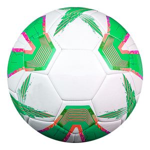 Balón de fútbol de PU de calidad profesional 2024, tamaño oficial 5, entrenamiento deportivo térmico de alta calidad, Impresión de logotipo personalizado de PVC - Product Image 1