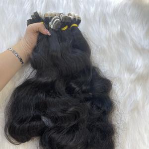 RUBAN DE DONATEUR CRU au CAMBODGE NATUREL WAVE NOIR MEILLEURE VENTE Extensions de Cheveux Humains Vierges Remy Fumi Style Machine Double Trame - Product Image 6