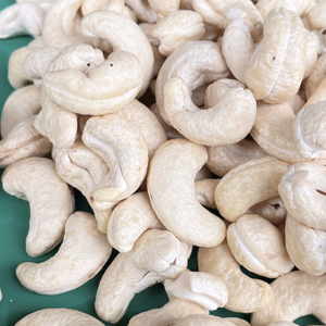 Venta caliente 2025 Anacardos de Vietnam Anacardos al por mayor Anacardos orgánicos Reday para enviar - Product Image 1