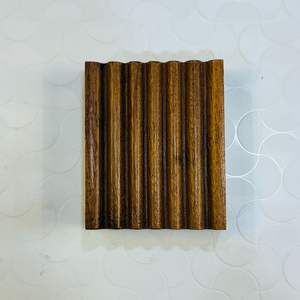 Porte-savon pour savon en barre utilisé près des salles de bain et des toilettes à des fins d'hygiène, disponible avec différents designs - Product Image 4