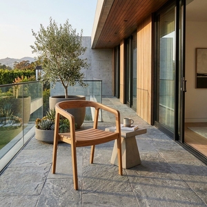 Fauteuil de salle à manger d'extérieur en teck naturel avec dossier incurvé, chaise de patio à lattes, mobilier de décoration de salle, design artistique pur - Product Image 4