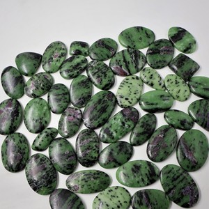 พลอยทับทิมธรรมชาติ zoisite อัญมณีหลวมอัญมณีรูปร่างผสม - Product Image 3