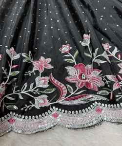 SEDA DE DISEÑADOR CON FONDO DE VESTIDO DE TRABAJO FANTÁSTICO CON DUPATTA FESTIVE WEAR PRECIO AL POR MAYOR ROPA ÉTNICA SKY LOW RANGE - Product Image 5