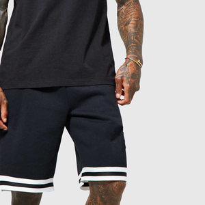 Qualité supérieure 2025 vente en gros hommes deux pièces ensemble chaud nouveau haute qualité hommes été t-shirt et ensemble court - Product Image 5