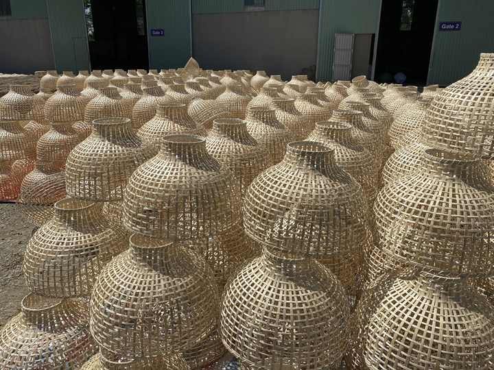 natural bamboo color