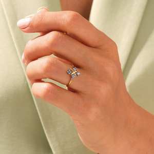 Bague délicate en argent sterling 925 avec pierre de naissance florale en forme de croix, certifiée IGI, bijoux religieux élégants pour femmes, cadeau de mariage, usage quotidien - Product Image 3