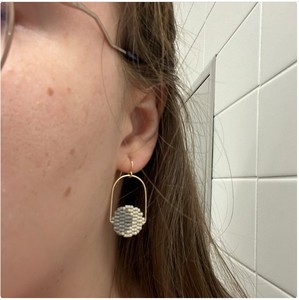 Boucles d'oreilles perlées de haute qualité - Product Image 2