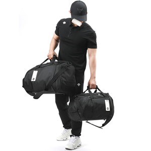 กระเป๋าเดินทางแบบดัฟเฟิลกันน้ำขนาดใหญ่พิมพ์โลโก้ได้ตามต้องการ  วัสดุผ้า Oxford  ปิดด้วยซิป สายสะพายปรับได้ เหมาะสำหรับทุกเพศ ใช้ได้ทั้งออกกำลังกายและเดินทาง - Product Image 3