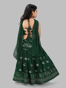 Ensemble Lehenga Choli long vert à motifs ethniques pour filles Shoryam Fashion avec dupatta, tenue de fête traditionnelle pour enfants - Product Image 2