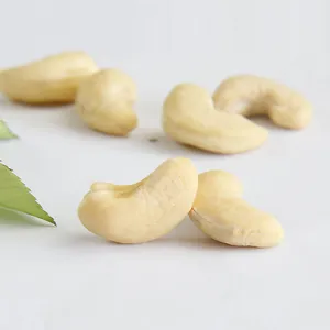 С хорошей ценой и всеми размерами сырые соленые орехи кешью для закуски, сделанные во Вьетнаме, высококачественные сырые орехи кешью