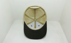 Casquette de camionneur en coton structuré avec patch en cuir réglable, Streetwear cool et respirant pour adultes, fabriquée au Vietnam. - Product Image 5