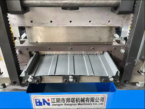 2020 nuovo pannello di cucitura in piedi colorato in acciaio pannello di parete serie perimetrale bordatura metallica che fa macchina linea di produzione completa - Product Image 4