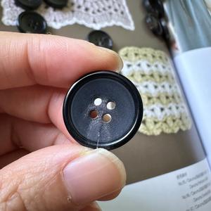 Bouton brut en corne de buffle naturelle de qualité supérieure pour accessoires vestimentaires - Product Image 5