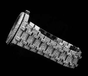 Nouvel arrivage Montre en diamant Moissanite entièrement glacée de qualité supérieure avec cadran en acier inoxydable Boîtier résistant à l'eau Style Hip Hop - Product Image 2