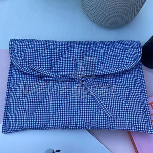 Sac de pochette pour ordinateur portable fait main imperméable du fabricant pakistanais Conceptions artisanales uniques, prêt pour la vente au détail - Product Image 2