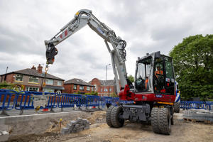 Prix d'usine, mini-excavatrice Takeuchi TB370W de haute qualité, type à roues, excavatrice compacte pour la construction, en vente, prix réduits - Product Image 5