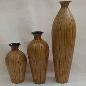 Le Trio en bois fait à la main de luxe Vase à fleurs de qualité supérieure Décor moderne Vase en fer pour la maison, l'hôtel et les cadeaux coopératifs - Product Image 1
