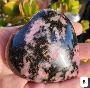 Vente en gros de pierre naturelle en forme de cœur en rhodonite pour la décoration - Product Image 6