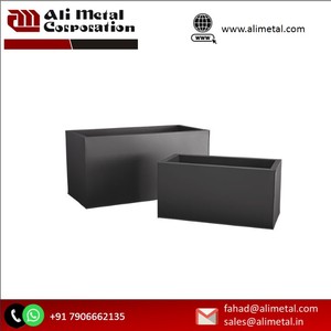 Simple Accent Style Iron Flower Pot <b>Box</b> Custom Share Shape Wholesale High Elegant Galvanized Cheap <b>Planters</b> - Product Image 4