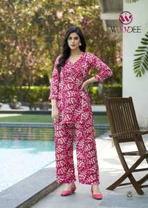 Woodee Moksha Co-Ord Set Vêtements indiens et pakistanais imprimés en rayonne - Product Image 4