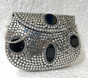 กระเป๋าคลัทช์โซ่โลหะโมเสกสำหรับสุภาพสตรีงานฝีมือนานาชาติงานหัตถกรรมกล่องหลากสีกระเป๋าสะพายข้าง - Product Image 4