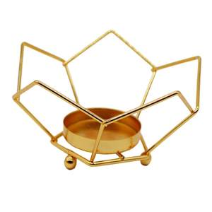 El portavelas de Cypress Home Iron Foil Star es ligero para tu mesa o repisa con este impresionante portavelas. Vela no incluida. - Product Image 3