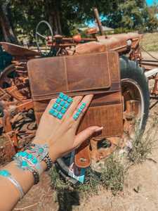 Cartera de Cuero Vacuno Bohemia Personalizada Más Vendida para Mujer, de Alta Calidad, Ecológica, con Flores Hechas a Mano y Borla - Product Image 2