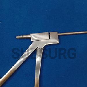 Herramienta quirúrgica de acero inoxidable de 2,5mm con acabado dorado mate con punzones de corte manuales con tubo de succión - Product Image 3