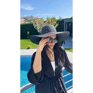 Chapeau de paille naturel noir à large bord avec embellissements en pierre, design élégant, idéal pour la protection solaire HSR2085 - black2085 - Product Image 5