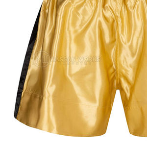 Pantalones Cortos de Boxeo Tailandés Hechos a Medida, Estilo Nuevo, Color Personalizado, 100% Poliéster, Secado Rápido, Transpirables, Servicio OEM, Hechos en Pakistán para Hombre - Product Image 4