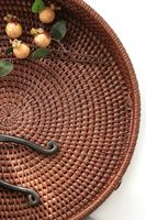 Plateau de service en rotin tissé à la main, panier rond en osier avec poignées pour décoration de table basse ou ottoman