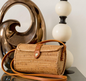 Vente en gros de produits d'artisanat vietnamien sac en paille pour femmes sac à main fourre-tout d'été en rotin tissé avec poignée - Product Image 6