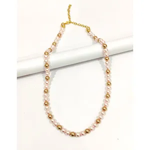 ชุดสร้อยคอไข่มุกสีทองเข้มและสีชมพูอ่อน - Product Image 1