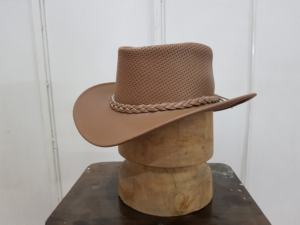 Nuevo Sombrero Vaquero de Cuero Marrón Perforado 2026 Hecho a Mano Estilo Western Outback con Ala Ancha Transpirable para Rancho de Pakistán - Product Image 4