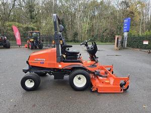 Tractor Agrícola Compacto Kubota F3090 Directo de Fábrica |   Motor Diésel de Alto Rendimiento |   Compatible con cargador frontal - Product Image 3