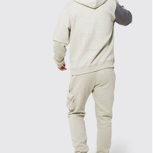 ชุดกีฬาผู้ชายผ้าคอตตอนสำหรับวิ่งออกกำลังกายน้ำหนักเบาระบายอากาศได้ดีแห้งเร็ว100% ดีไซน์แบบกำหนดเอง - Product Image 2