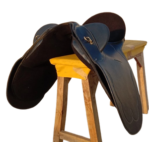 Selle Western Australienne en Cuir Véritable Noir |   Couleurs et tailles personnalisables de haute qualité pour l'équitation professionnelle - Product Image 4