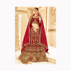 El mejor trabajo de bordado de diseñador hermoso de calidad extrema en tela Georgette Lehenga con Top y Dupatta Set a precio mayorista - Product Image 6